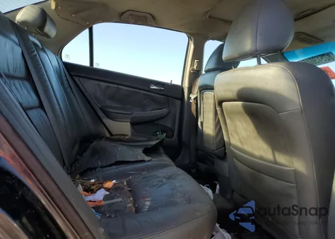 2003 Honda Accord Ex z USA, uszkodzony, nr VIN 1HGCM56673A094095